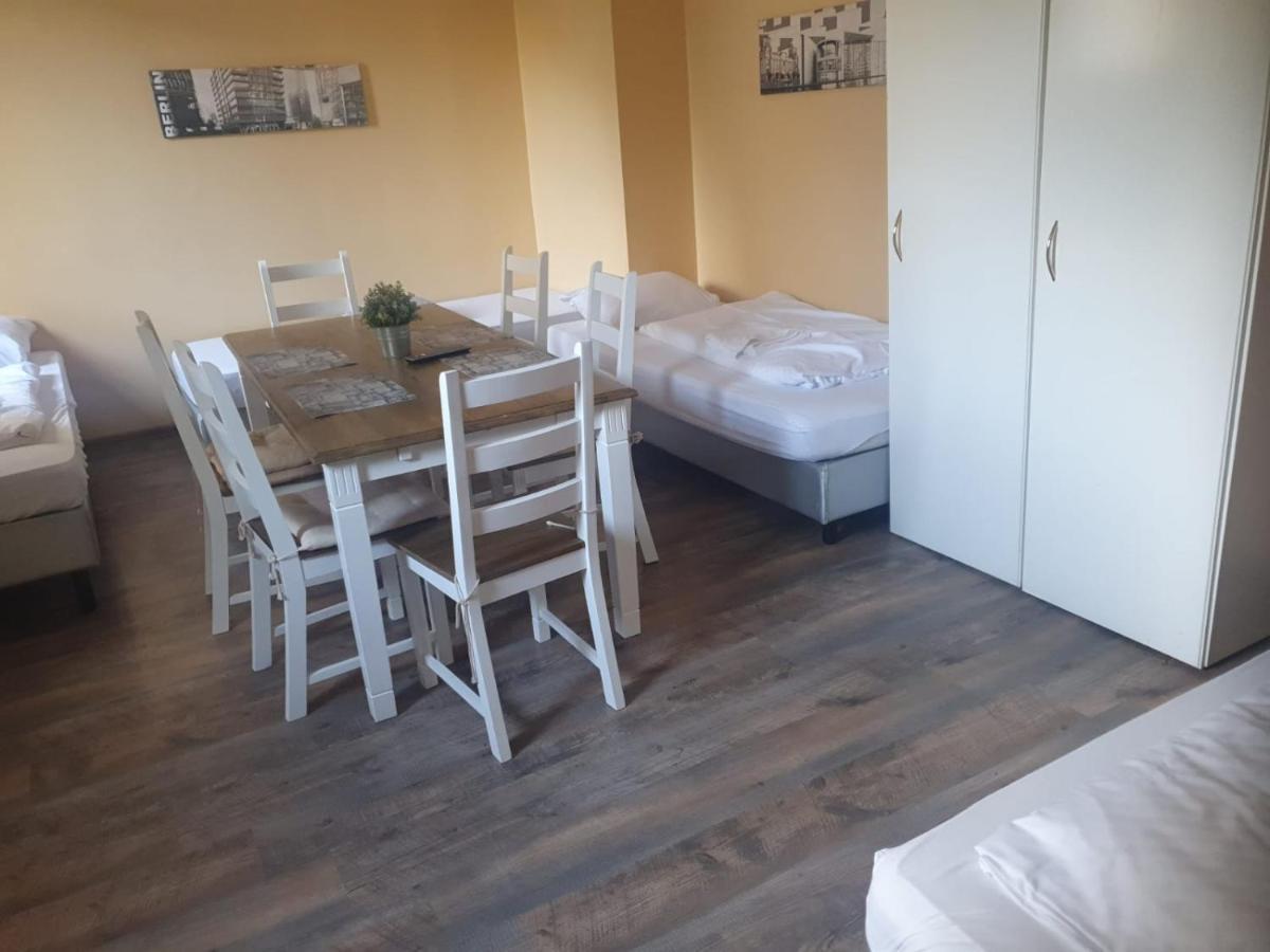 Pension 11 Apartments By Lorenc Berlin Zewnętrze zdjęcie